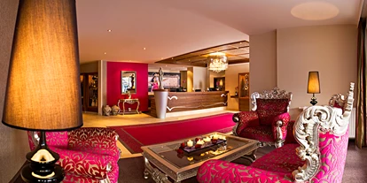 Hotels an der Piste - Sauna - Kappl (Kappl) - Rezeption/Lounge - Romantik & Spa Alpen-Herz