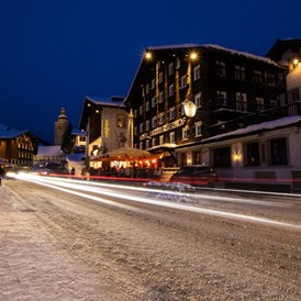 Skihotel: Das einzige 4*S Ski-In Ski-Out Hotel direkt im Ortszentrum von Lech! - Hotel Tannbergerhof