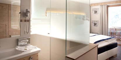 Hotels an der Piste - Skiverleih - Hotel Nassfeld Zimmer Enzian - Hotel Nassfeld