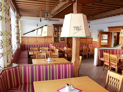 Hotels an der Piste - Skiverleih - Andi's Skihotel