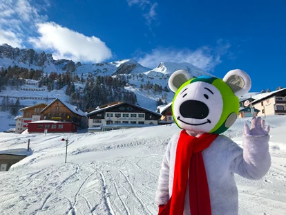 Hotels an der Piste - Skiverleih - Andi's Skihotel