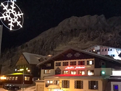 Hotels an der Piste - Skiverleih - Andi's Skihotel