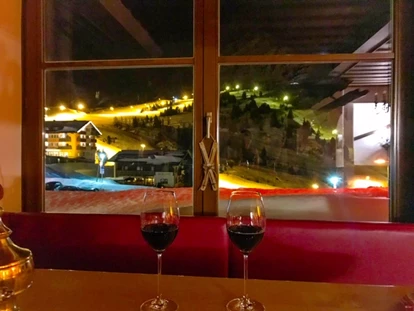 Hotels an der Piste - Skiverleih - Andi's Skihotel
