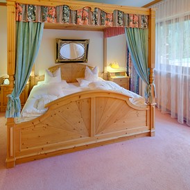 Skihotel: Schlafzimmer "Alpen Suite" - Hotel Der Rindererhof