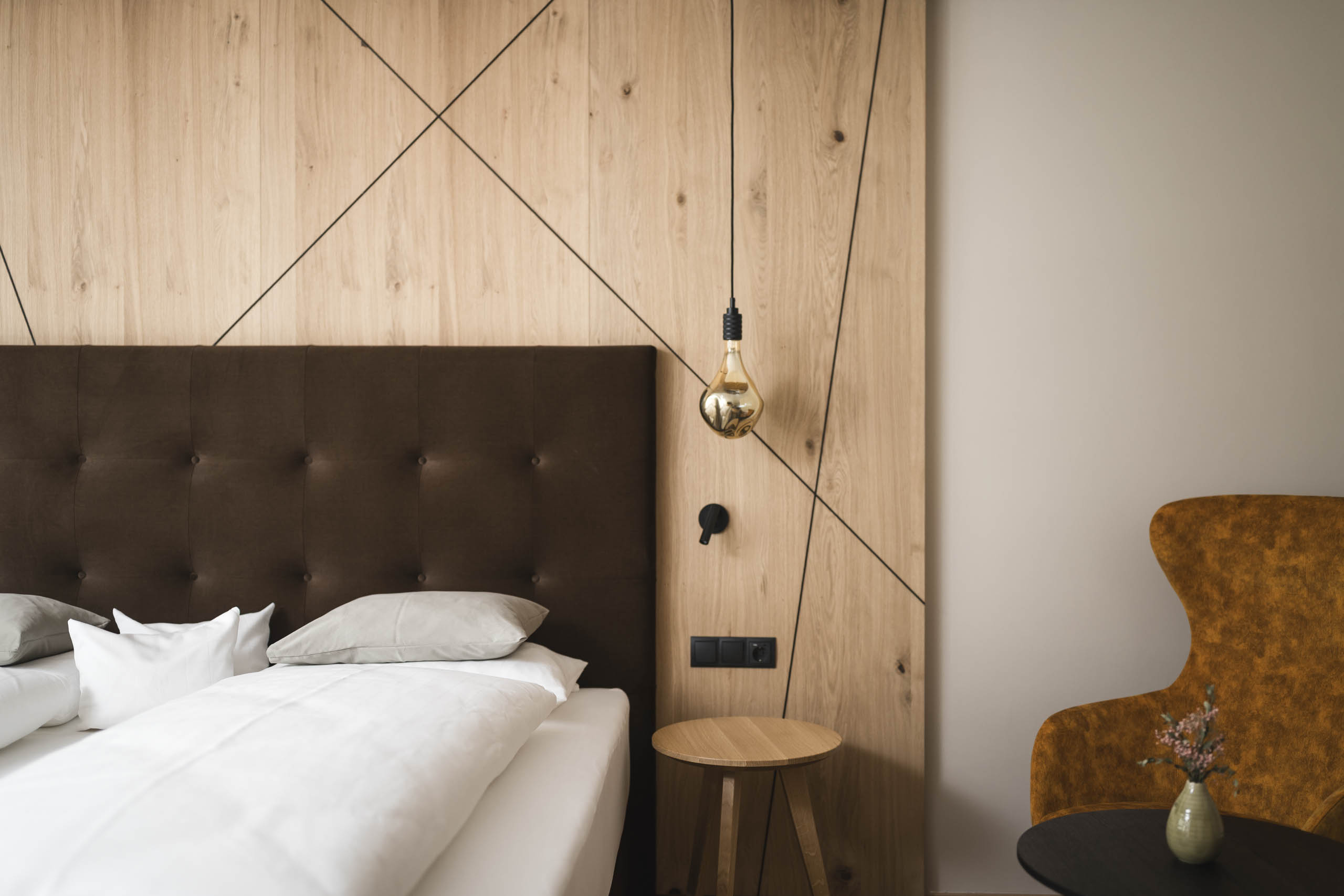 Hotels an der Piste - Verpflegung: Frühstück - Detailansicht Juniorsuite - VALARA Alpine Art Hotel