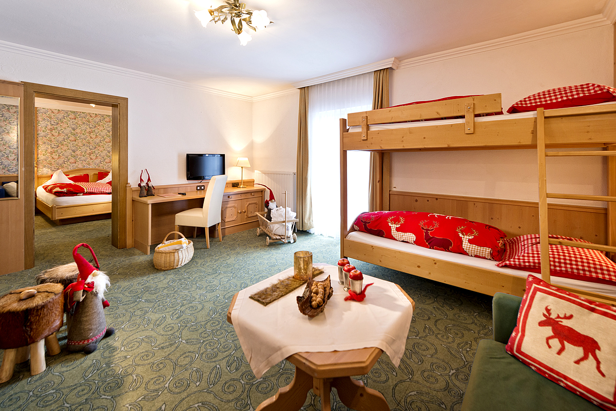 Skihotel: Zimmer - Familienhotel Hinteregger
