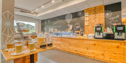 Hotels an der Piste - Verpflegung: Halbpension - Itter - Frühstücksbuffet - COOEE alpin Hotel Kitzbüheler Alpen