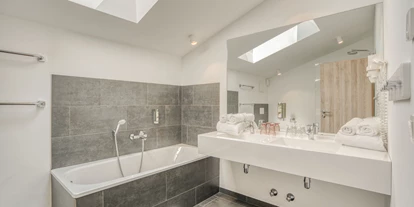 Hotels an der Piste - Verpflegung: Halbpension - Itter - Apartment - COOEE alpin Hotel Kitzbüheler Alpen