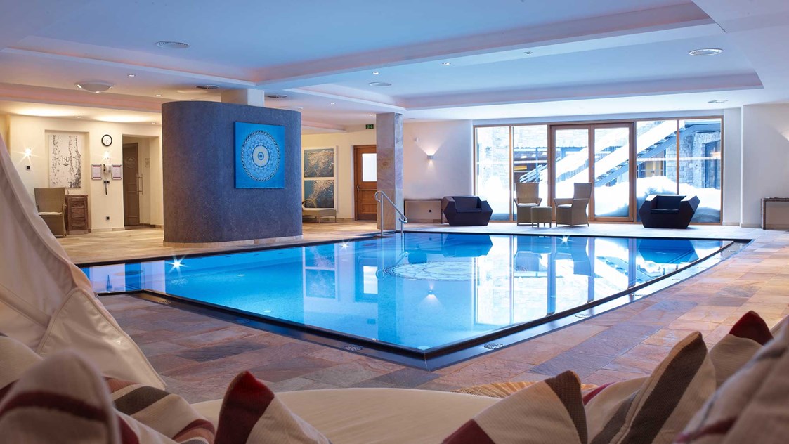 Skihotel: Pool im Hotel Gotthard - Hotel Gotthard