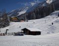 Skihotel: Das Bed & Breakfast und der Schwandlift im Skigebiet Kanzelwand-Fellhorn im Kleinwalsertal - Frank Simon Bed & Breakfast