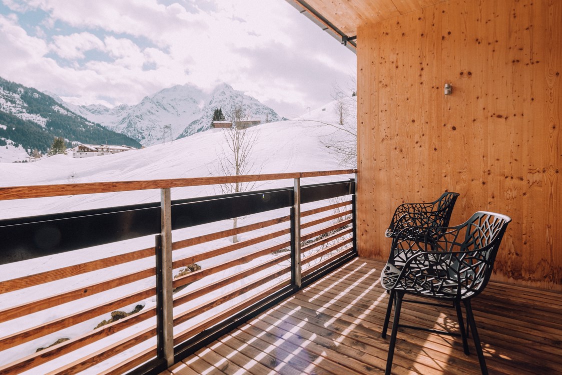 Skihotel: Winter Ausblick - Das Naturhotel Chesa Valisa