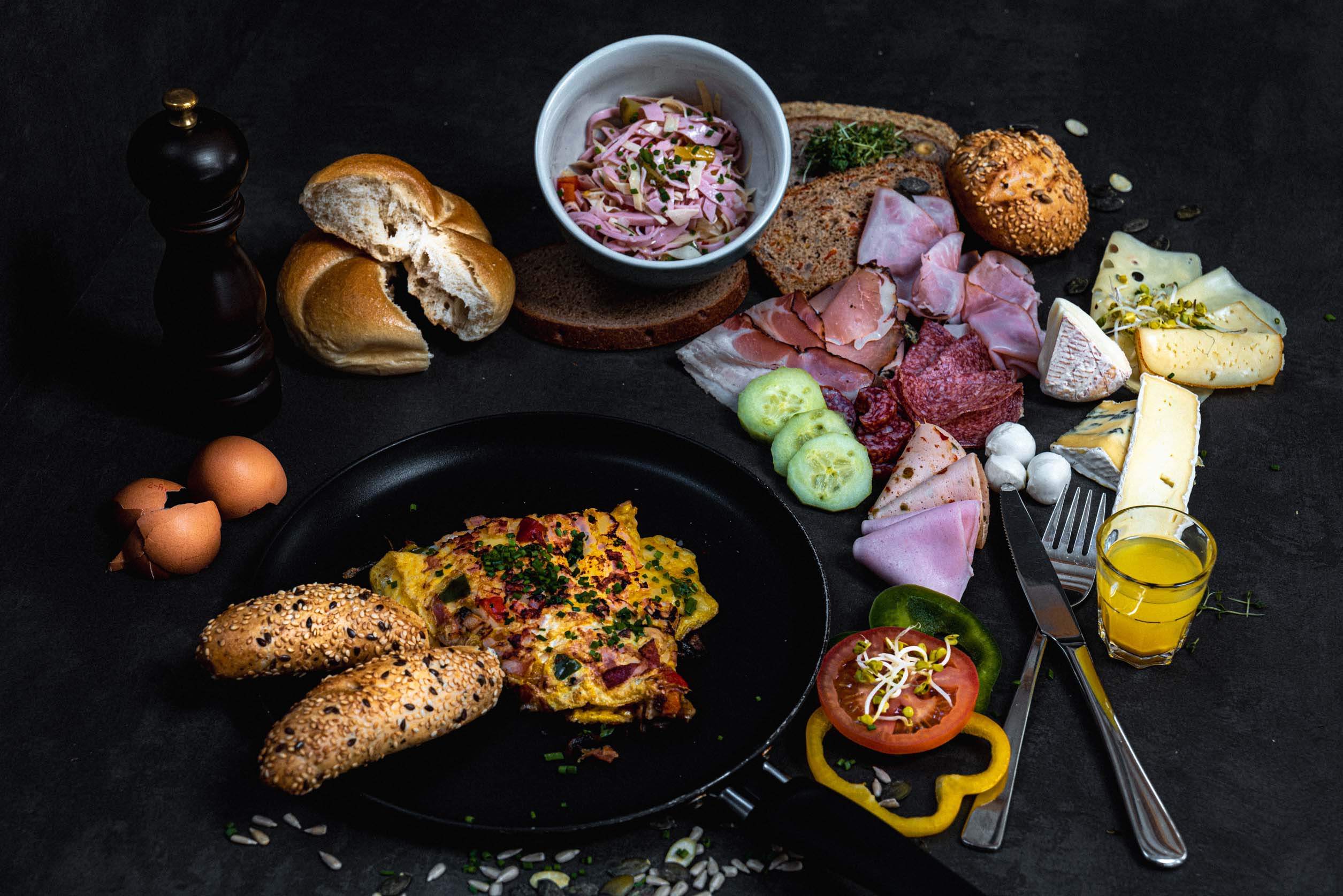 Skihotel: Frühstücksbuffet mit frisch zubereiteten Eiergerichten - B&B Hotel Die Barbara - Kulinarik | Restaurant