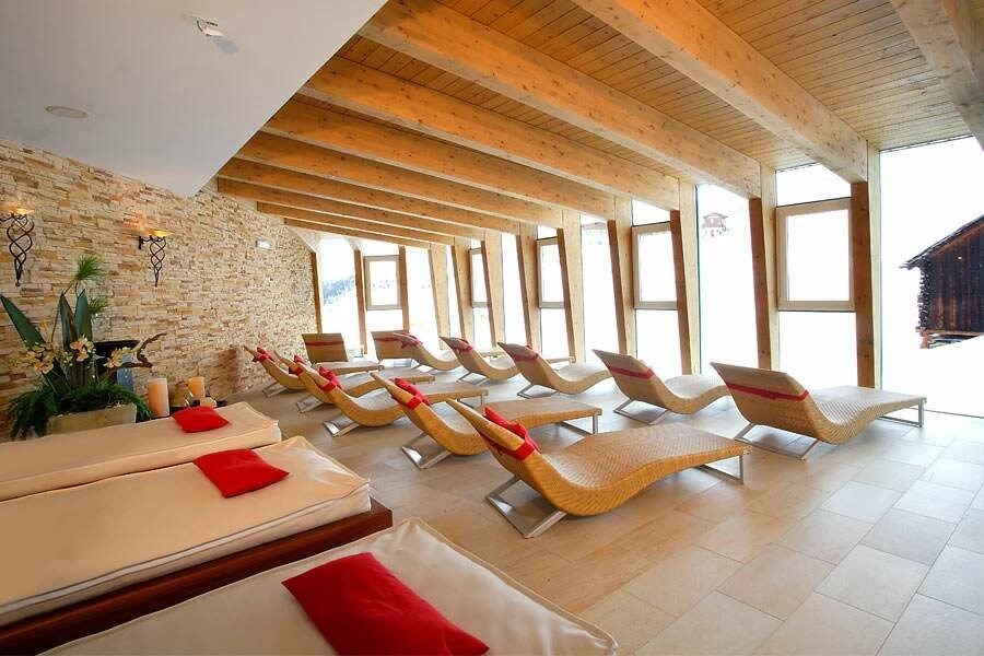 Skihotel: Entspannung pur im Wellnessbereich - Skihotel Edelweiss