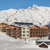 Hotels an der Piste: 4*S Skihotel Edelweiss in Hochsölden - Skihotel Edelweiss Hochsölden