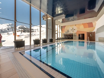 Hotels an der Piste - PLZ 6531 (Österreich) - Pool - Skihotel Edelweiss Hochsölden