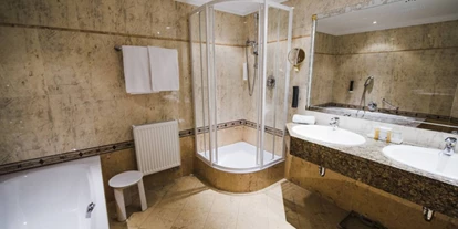 Hotels an der Piste - Kinder-/Übungshang - PLZ 6311 (Österreich) - Hotel Schwarzbrunn **** S