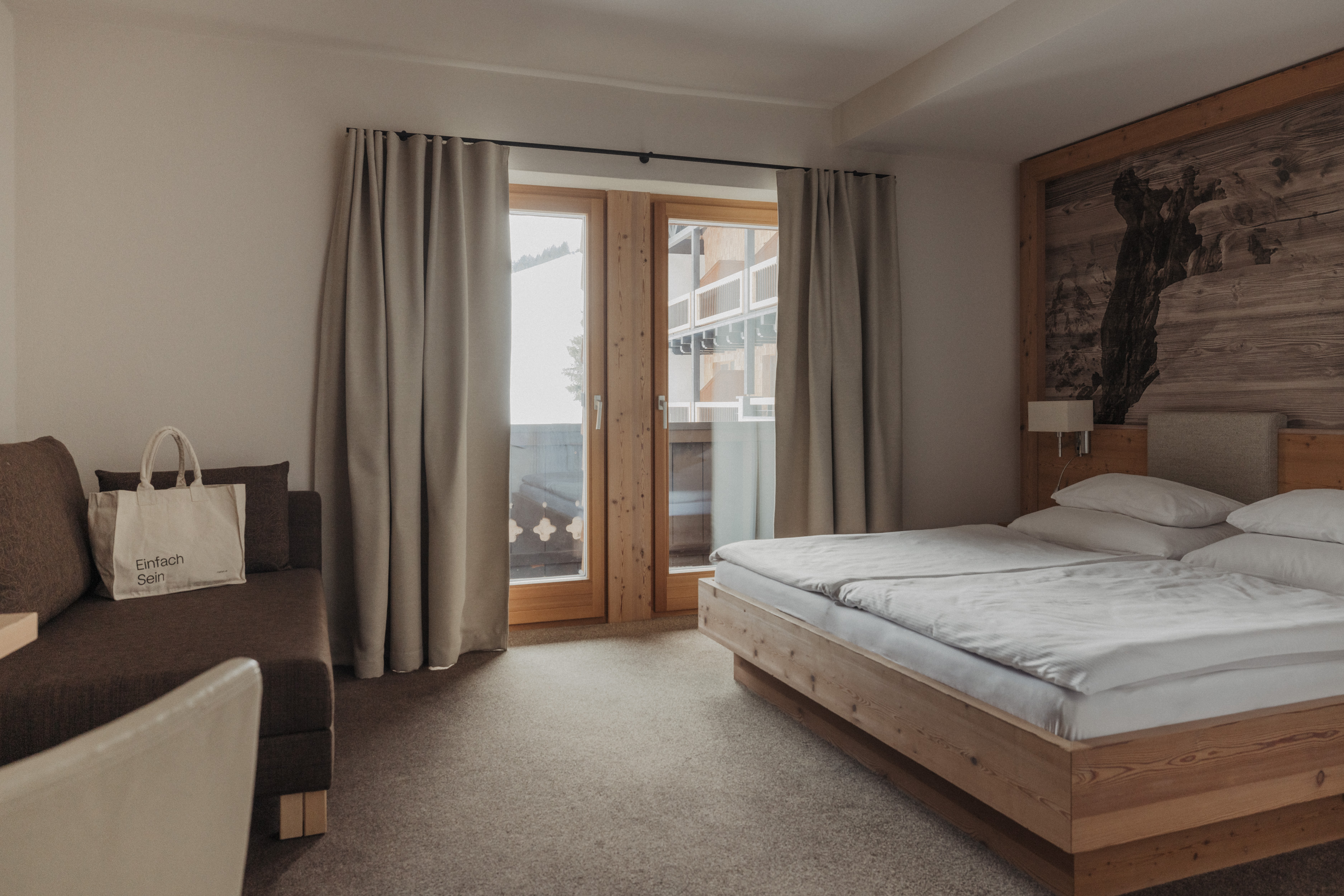 Hotel Marten Zimmerkategorien Doppelzimmer Abendlicht