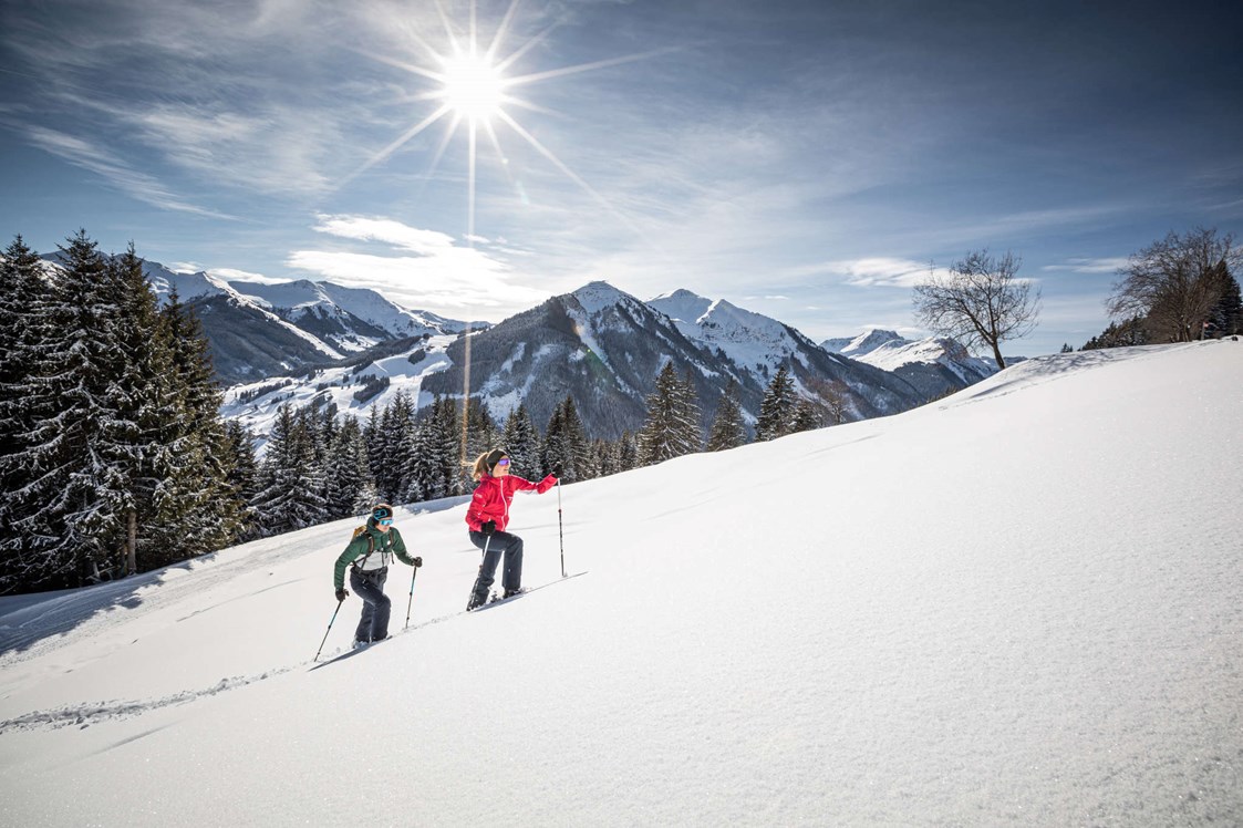 Skihotel: Schneeschuhwandern - Hotel Marten