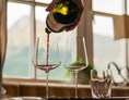 Skihotel: Die beste und umfangreichste Weinkarte im weiten Umkreis. 1150 verschiedene Weine und 70 Champagner warten auf Entdecker. - Hotel Sonnenhof 