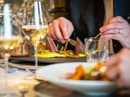 Hotels an der Piste - Skiverleih - Beste Küche und wunderschöne Restaurants - Hotel Sonnenhof