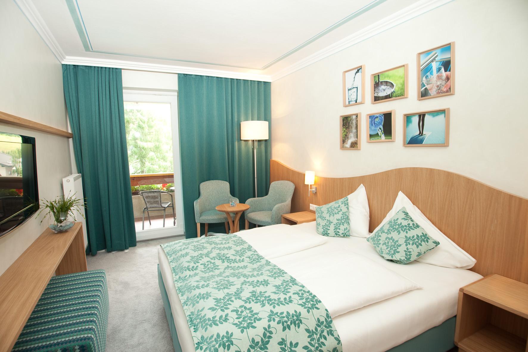 Hotels an der Piste - Verpflegung: Halbpension - Elementezimmer "Wasser" - Evident Hotel Prägant ****S