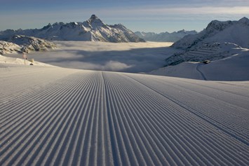Skihotel: Perfekte Pistenverhältnisse - Lech Valley Lodge
