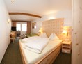 Skihotel: Doppelzimmer "Zirbe" - Hotel Berghof