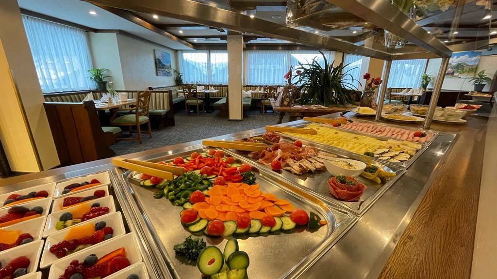 Skihotel: Frühstücksbuffet - Hotel Berghof