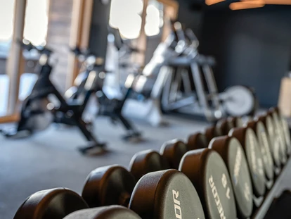 Hotels an der Piste - PLZ 6373 (Österreich) - Fitnessraum - Hotel ZWÖLFERHAUS