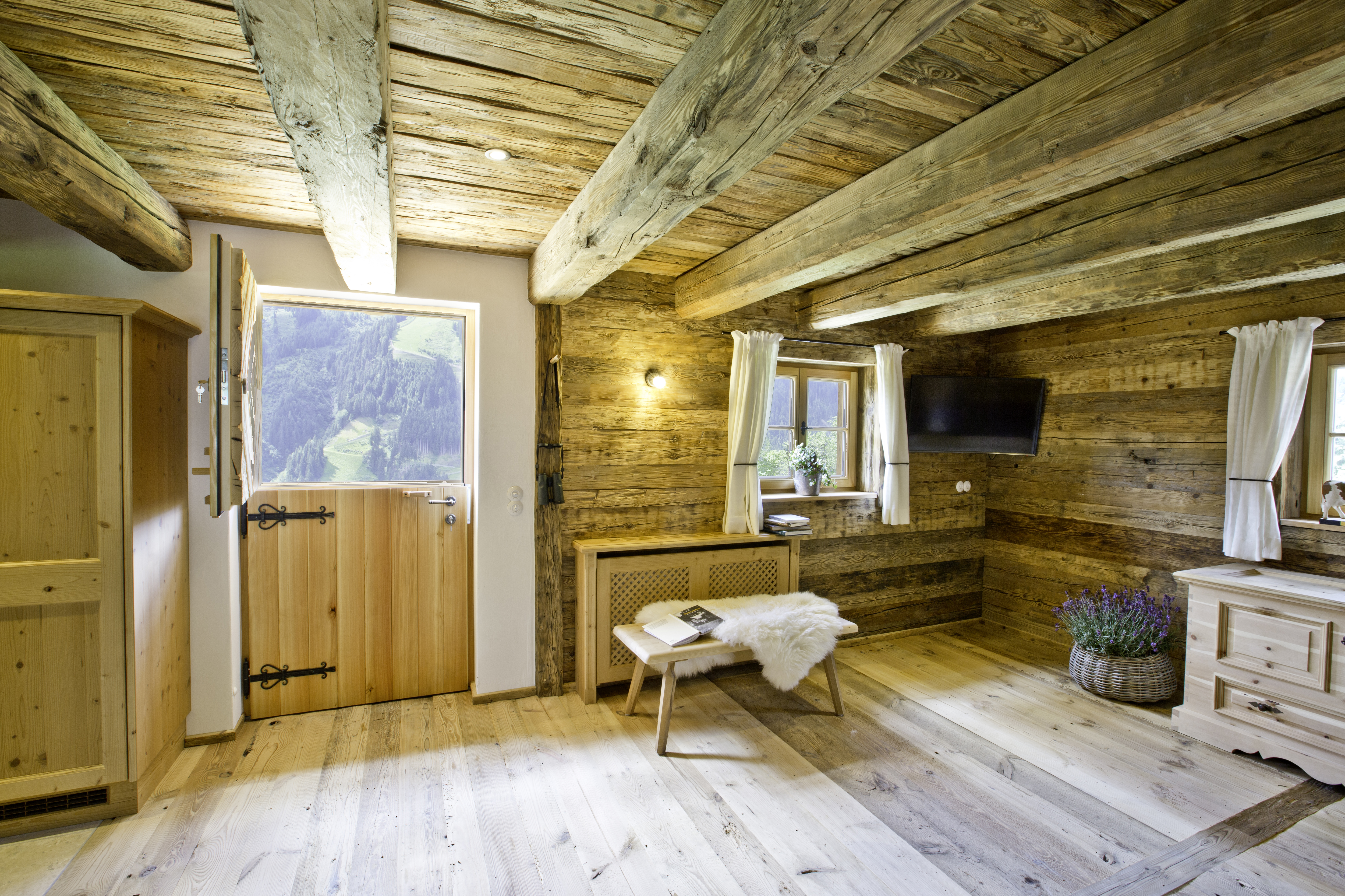 Hotels an der Piste - geführte Skitouren - Saalbach Hinterglemm - Chalet Martenalm