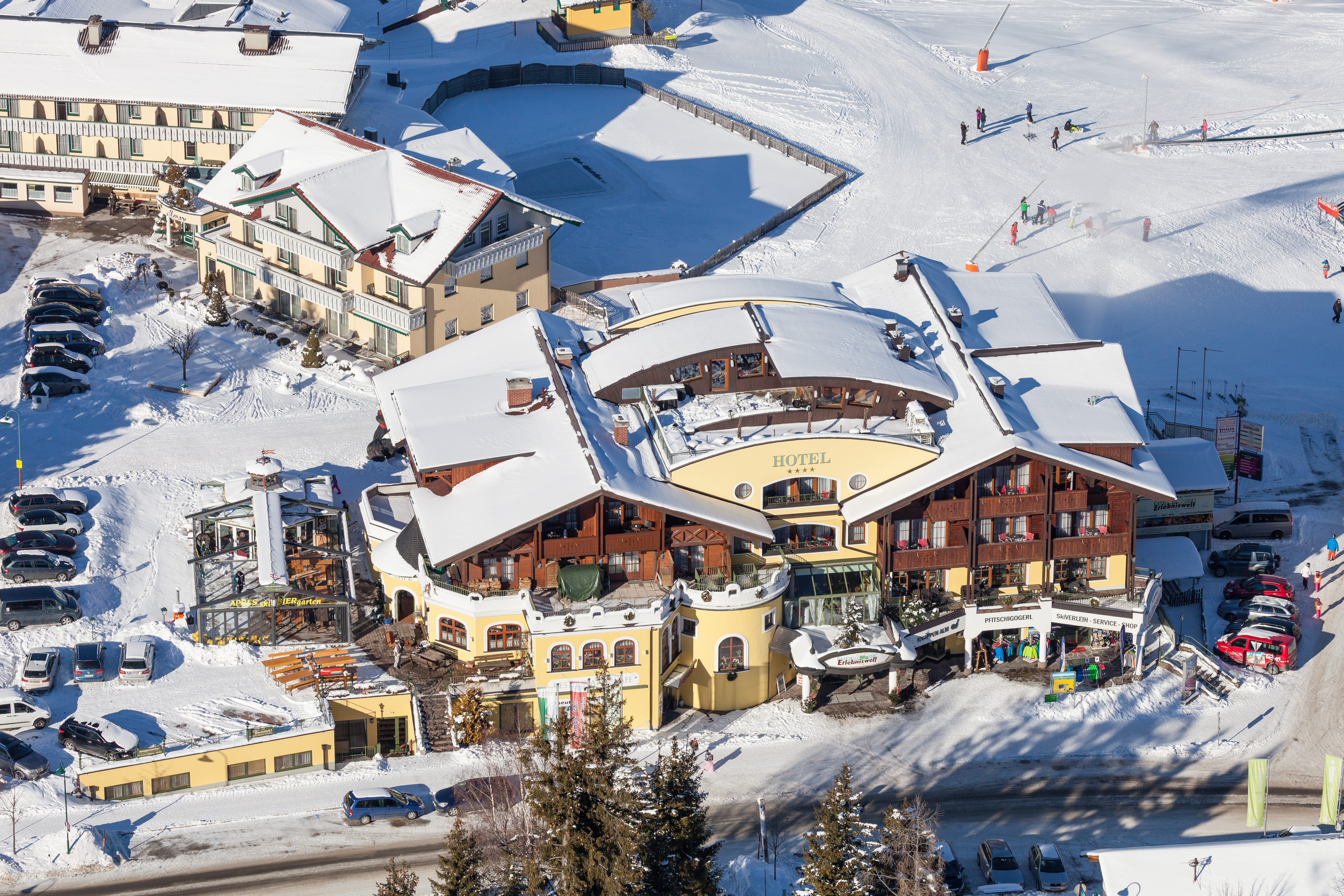 Hotels an der Piste - Hotel-Schwerpunkt: Skifahren & Wellness - Schladming-Dachstein - Ski in & Ski out - Hotel Erlebniswelt Stocker