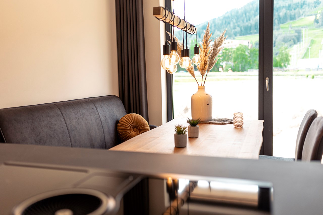 Kreischberg Suites by ALPS RESORTS Zimmerkategorien Superior Ferienwohnung mit 2 Schlafzimmern und IR- Sauna
