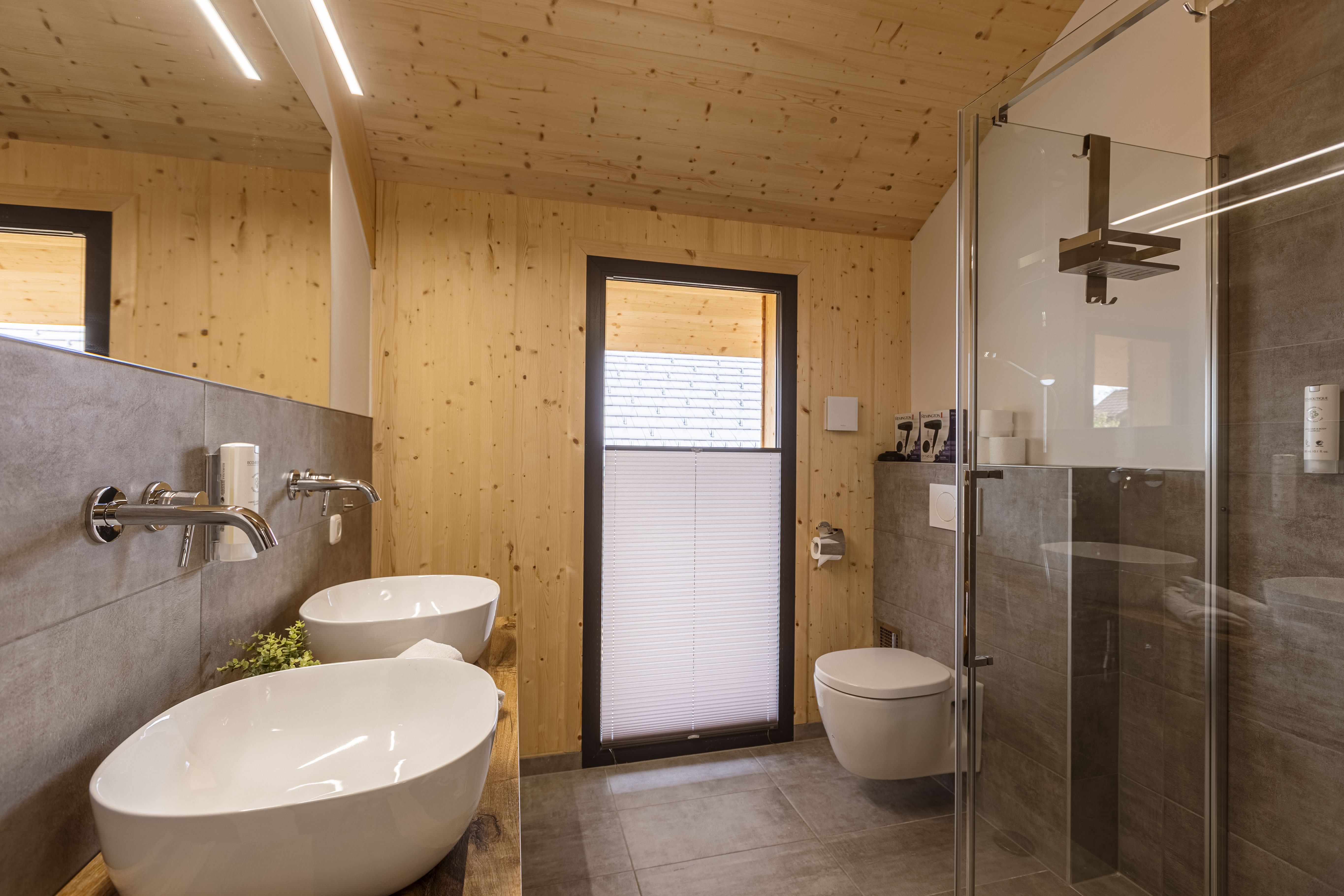 Hotels an der Piste - Hotel-Schwerpunkt: Skifahren & Wellness - Steiermark - Kreischberg Pool Villas & Penthäuser by ALPS RESORTS