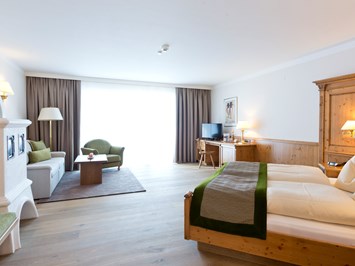 Traumhotel Alpina ****S Zimmerkategorien Suite de Lux "Naturblick" 55m2