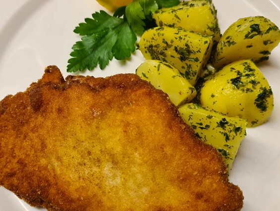 Skihotel: Für unsere Gäste holen wir traditionelle Landesspezialitäten vor den Vorhang. - Hotel Koch