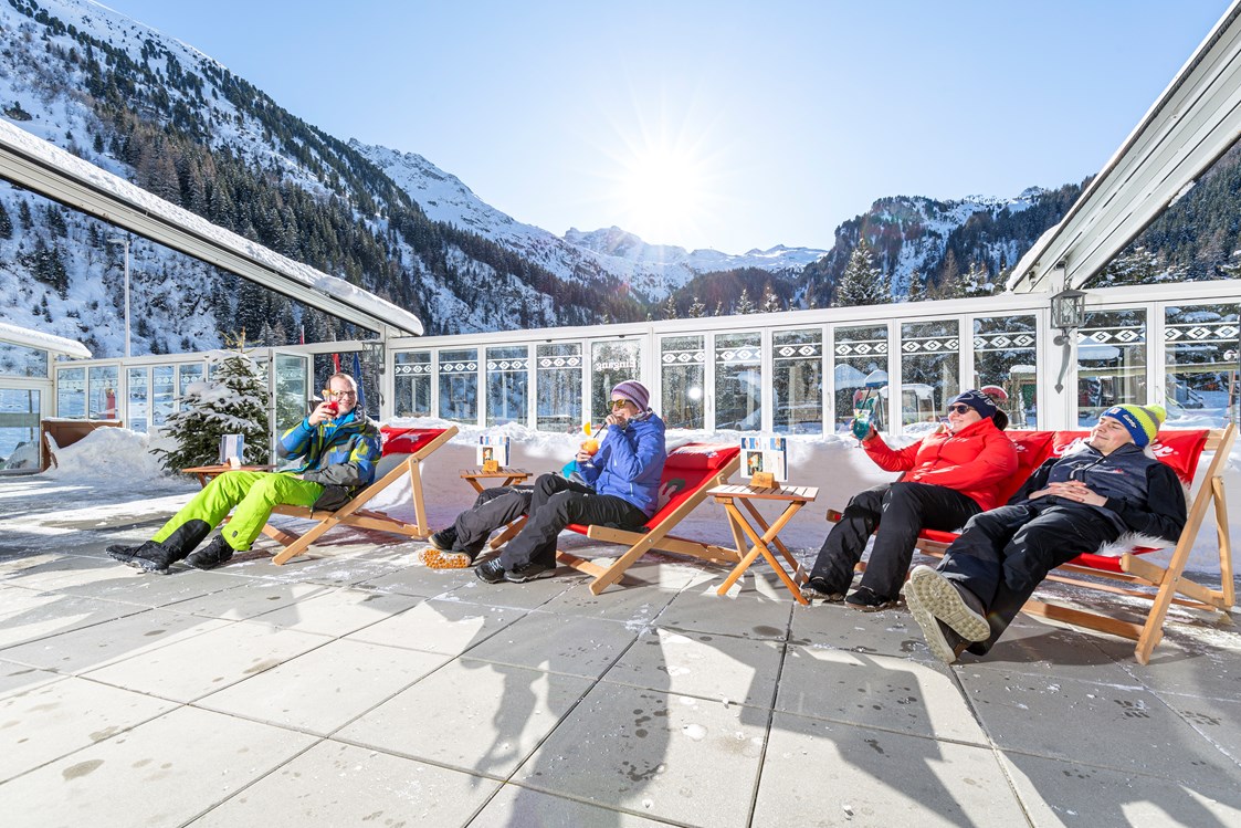 Skihotel: Sonnenterrasse - Kinder- & Gletscherhotel Hintertuxerhof