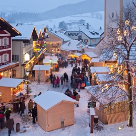 Skihotel: Marktplatz von Abtenau - Landhotel-Gasthaus Traunstein