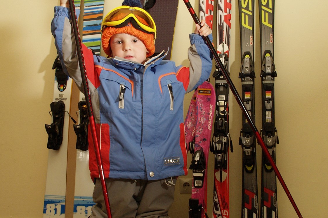 Skihotel: fürs Skifahren ist man nie zu jung (oder zu alt) - Hotel & Restaurant DER SAILER