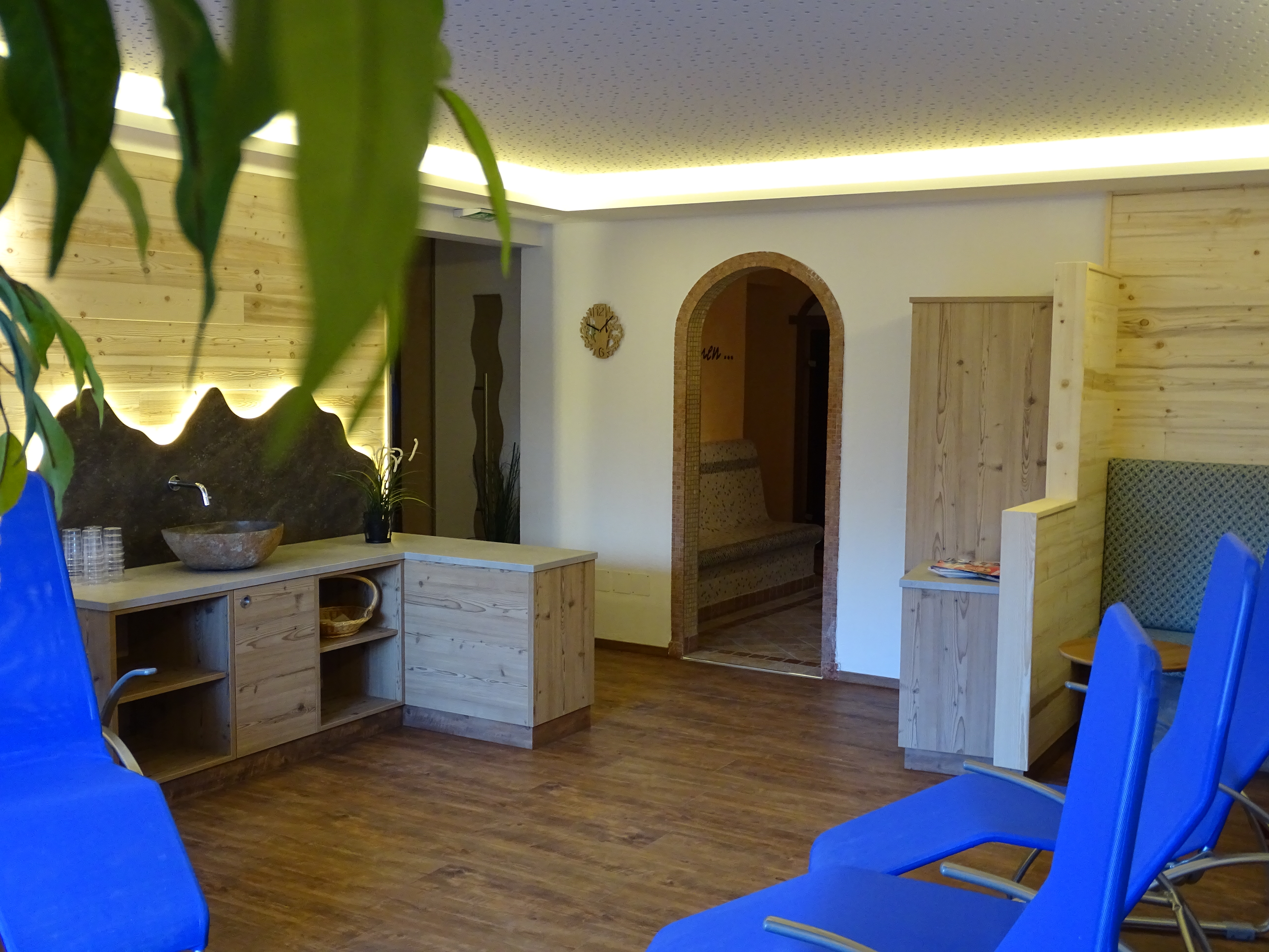 Skihotel: Wellness mit Sauna, Dampfbad, Infrarot-Kabine und Fitnessraum
 - Hotel Sporthof