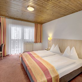 Skihotel: Doppelzimmer Classic - Hotel- Restaurant Bike & Snow Lederer