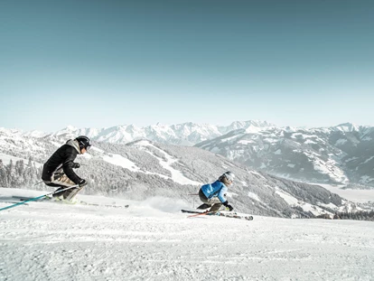 Hotels an der Piste - Skikurs direkt beim Hotel: für Kinder - Ski in-out - Berghotel Jaga-Alm