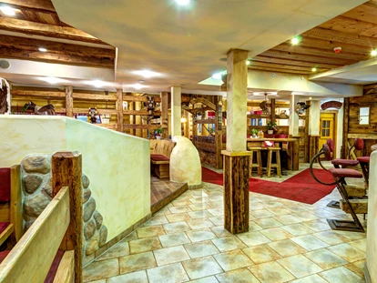 Hotels an der Piste - Skikurs direkt beim Hotel: für Kinder - Restaurant - Berghotel Jaga-Alm