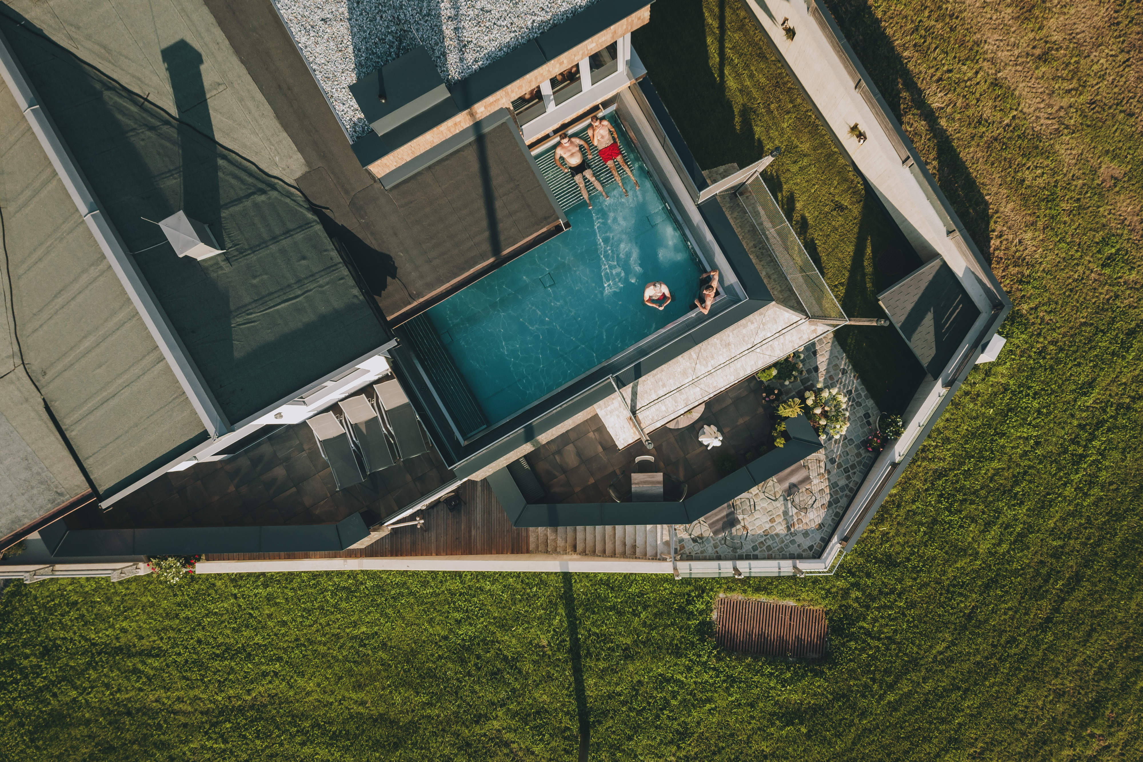 Skihotel: Vogelperspektive Birkenhof Infinity-Pool - Hotel Birkenhof
