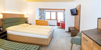 Hotels an der Piste - Verpflegung: Halbpension - Itter - Komfortzimmer Deluxe - Landhotel Tirolerhof