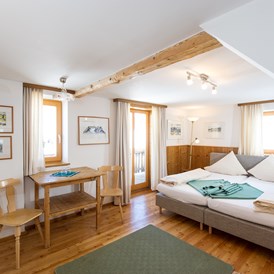 Skihotel: Zimmer nach Westen/Südwesten  - Sattleggers Alpenhof & Feriensternwarte 