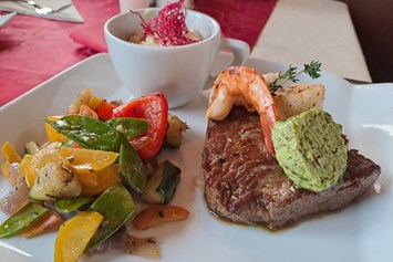 Skihotel: Steakwoche im Hotel Pariente - Hotel Restaurant Pariente