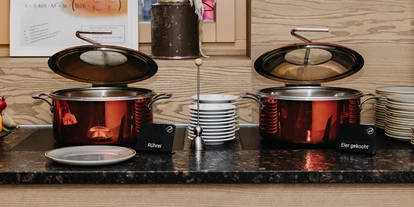 Hotels an der Piste - Skiverleih - ALMGUT Mountain Wellness Hotel