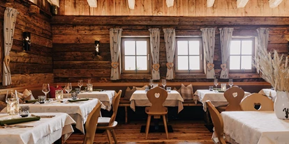 Hotels an der Piste - Skiverleih - ALMGUT Mountain Wellness Hotel