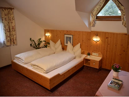 Hotels an der Piste - Skikurs direkt beim Hotel: für Kinder - St. Anton am Arlberg - Schlafzimmer  - Aparthotel Spitzer
