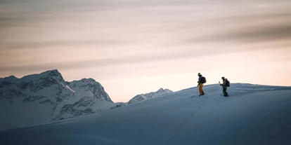 Hotels an der Piste - Mellau - Skitour gegen Abend 
Bregenzerwald
Skigebiet Damüls-Mellau - Hotel Garni Alpina
